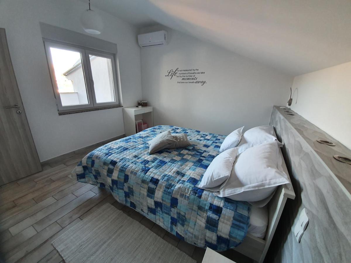 פג Apartment Villa Franci מראה חיצוני תמונה